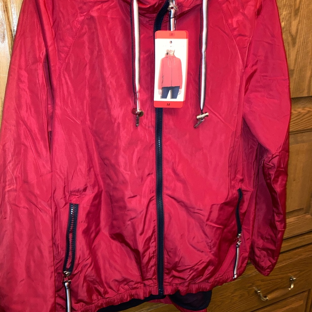 Jackets - Picture 2 of 16